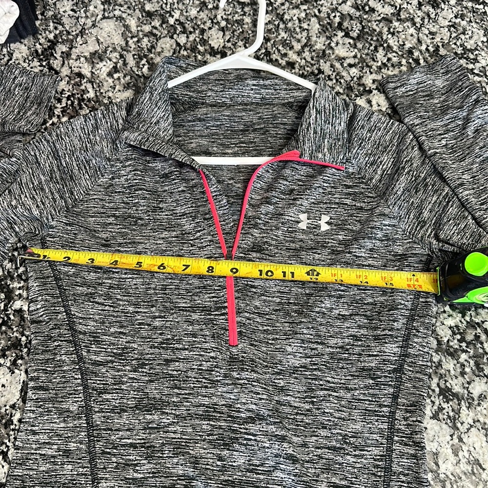 1/4 zip long sleeve-under armour light weight